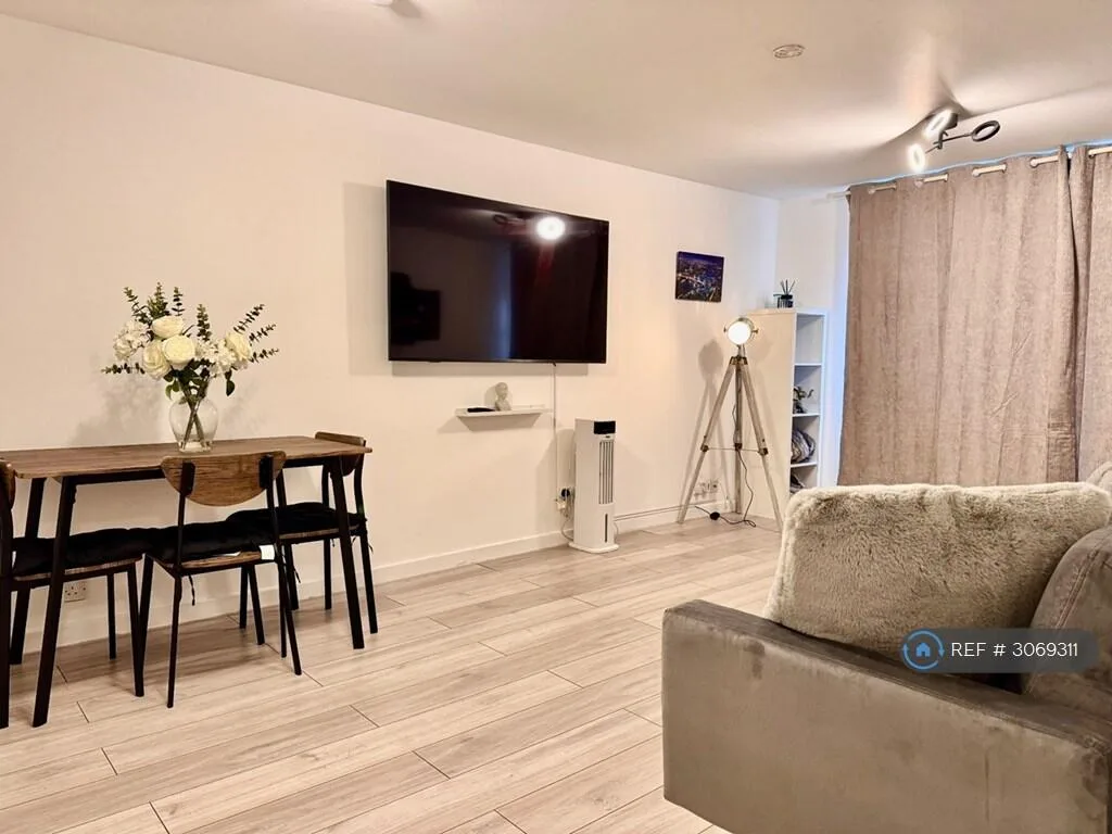 1 bedroom flat for rent