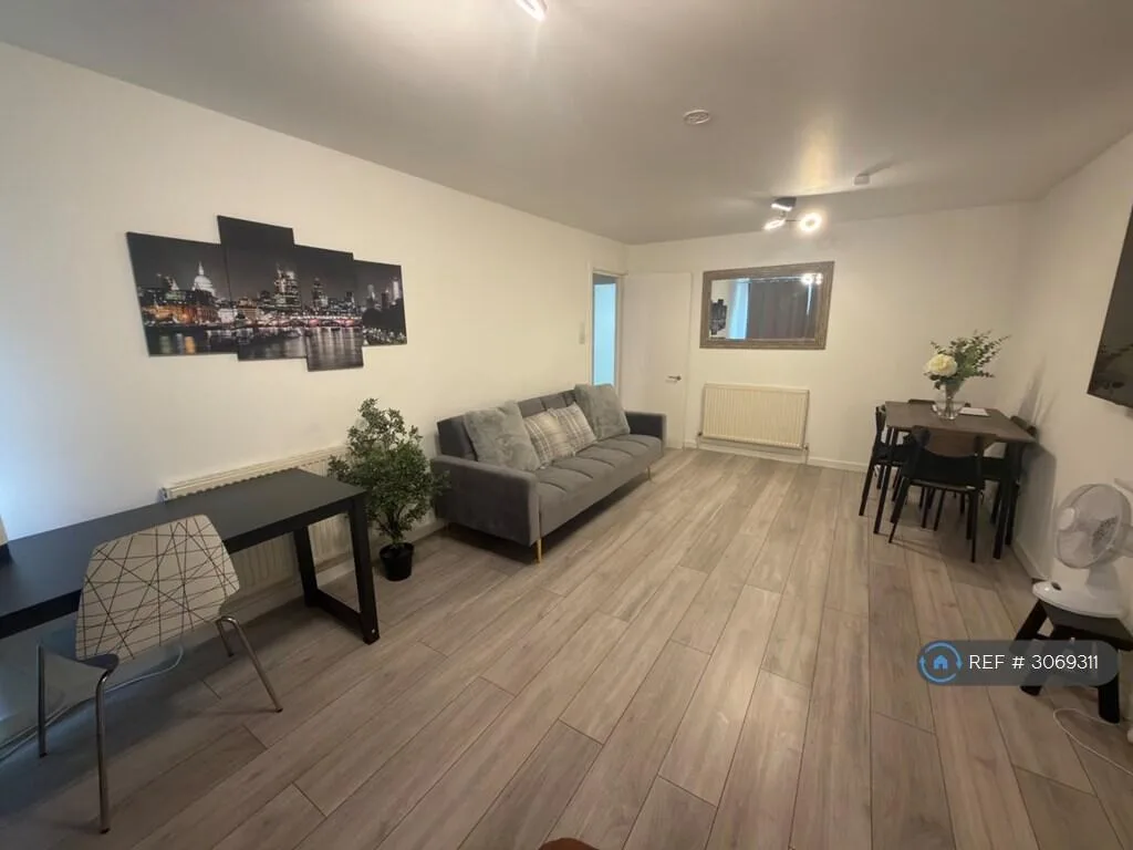 1 bedroom flat for rent