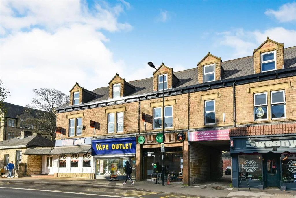 6 bedroom flat for rent