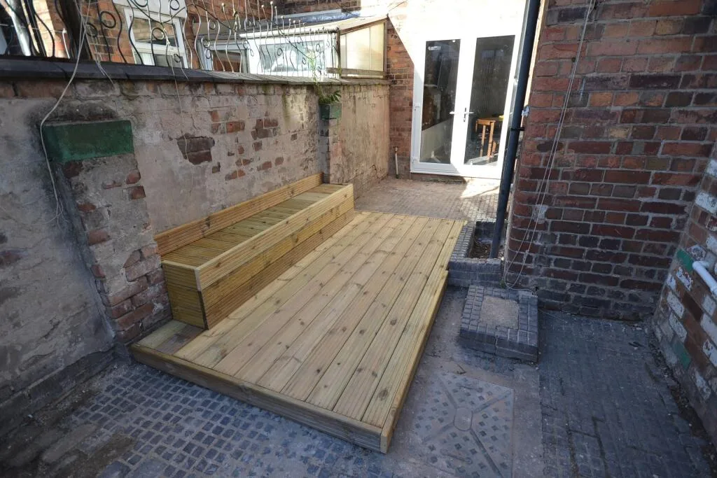 4 bedroom terraced house for rent