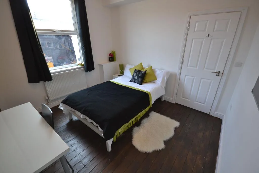 4 bedroom terraced house for rent