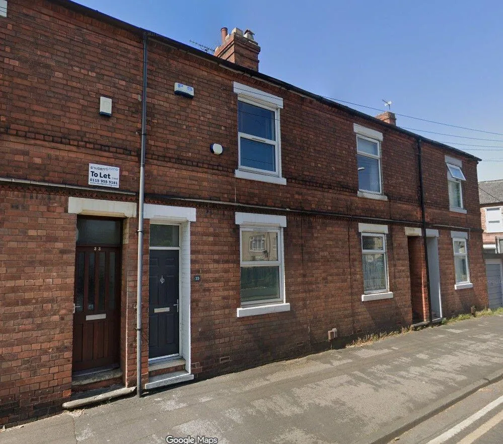 4 bedroom terraced house for rent