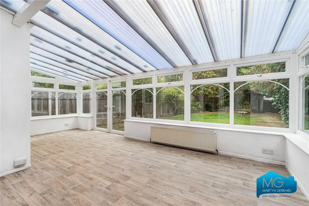 4 bedroom detached house for rent