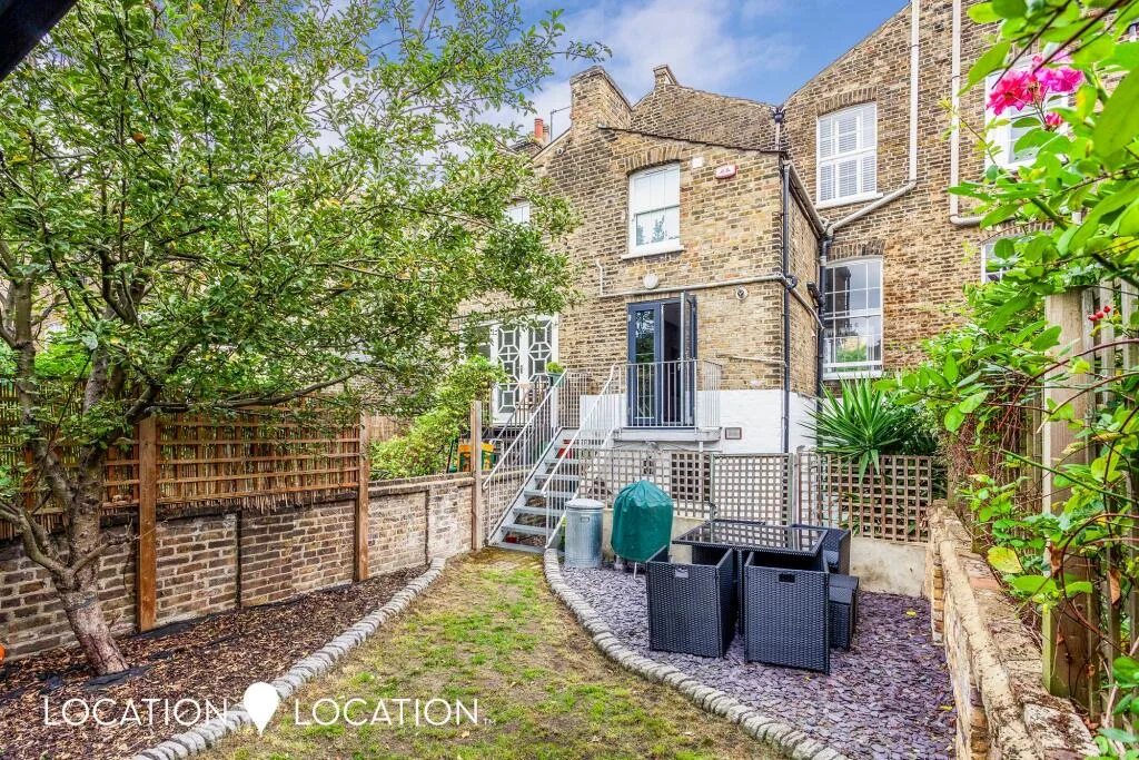 2 bedroom property for rent