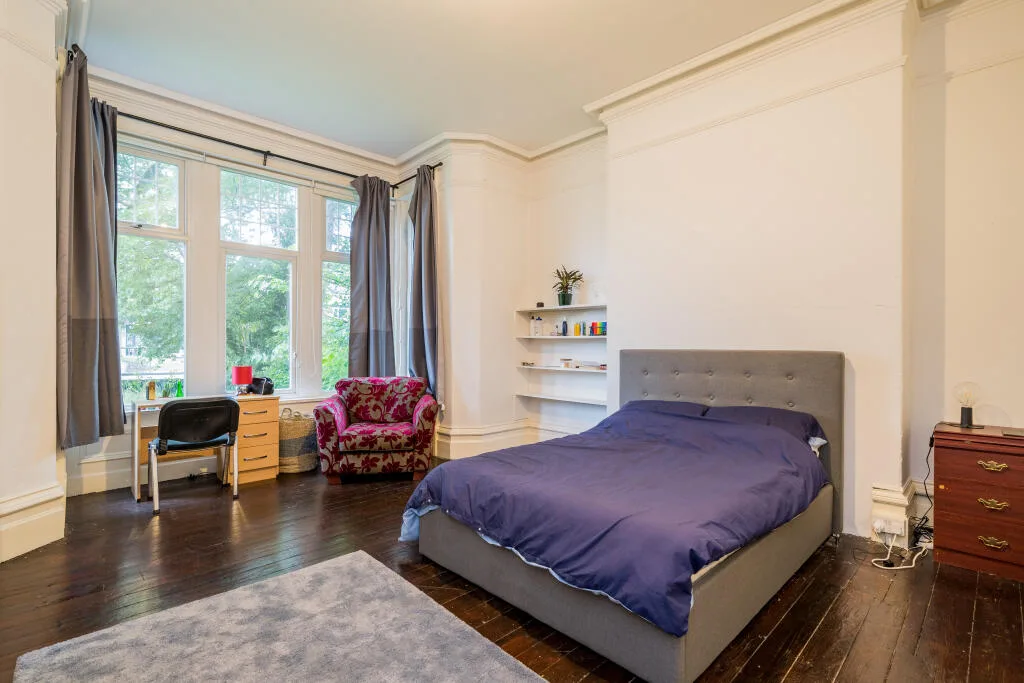 4 bedroom flat for rent