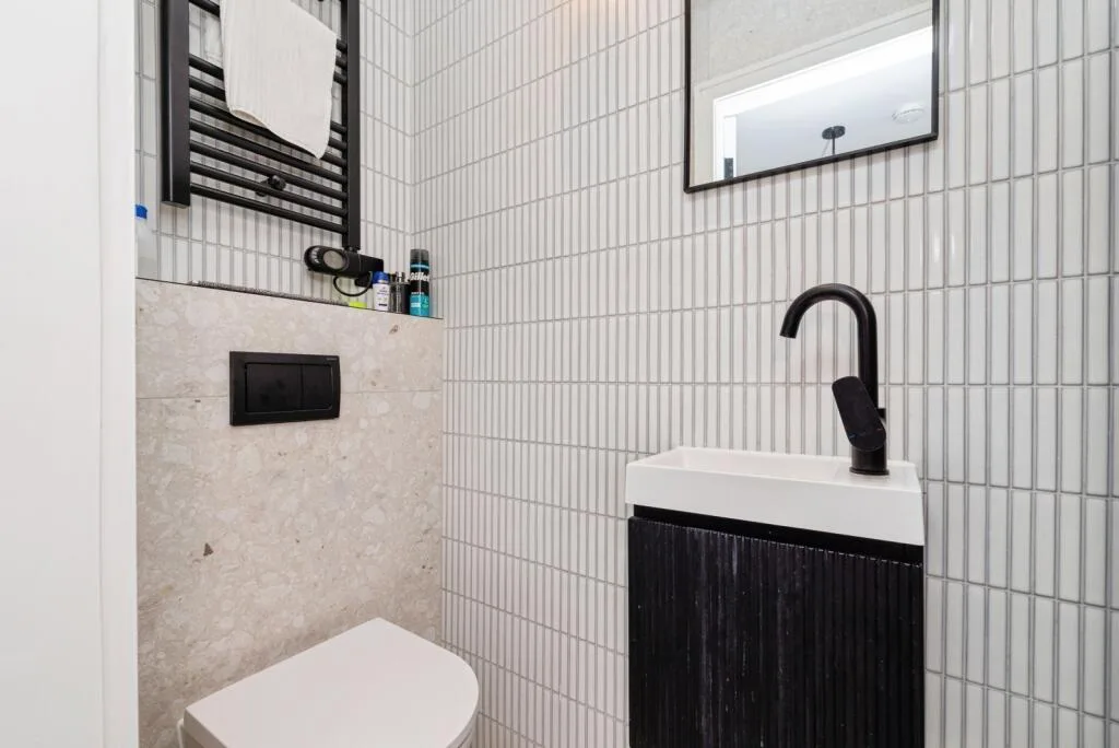 2 bedroom maisonette for rent