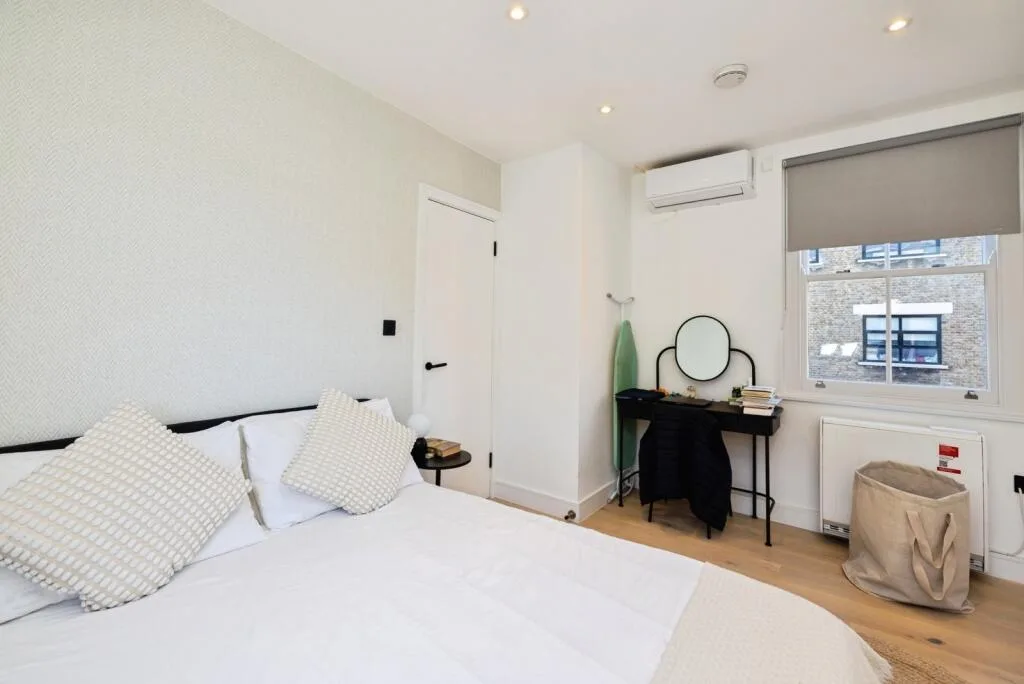 2 bedroom maisonette for rent