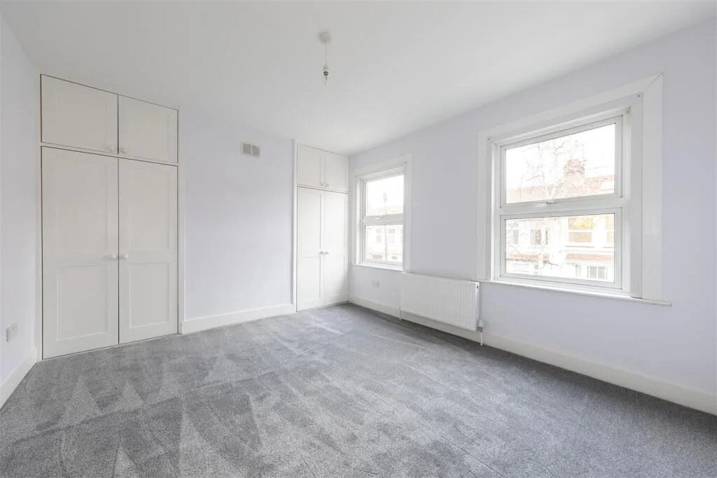 2 bedroom house for rent
