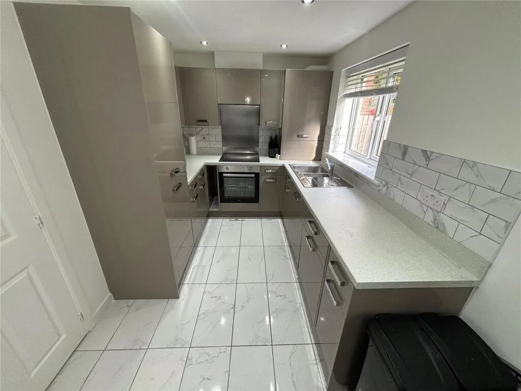 3 bedroom detached house for rent