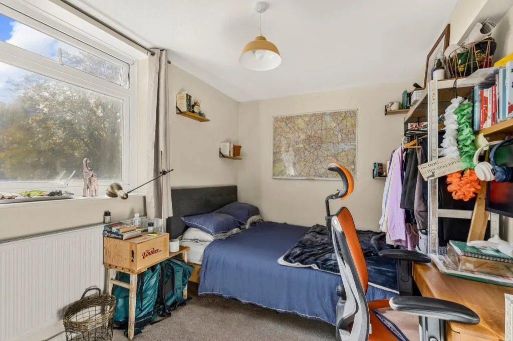 4 bedroom flat for rent
