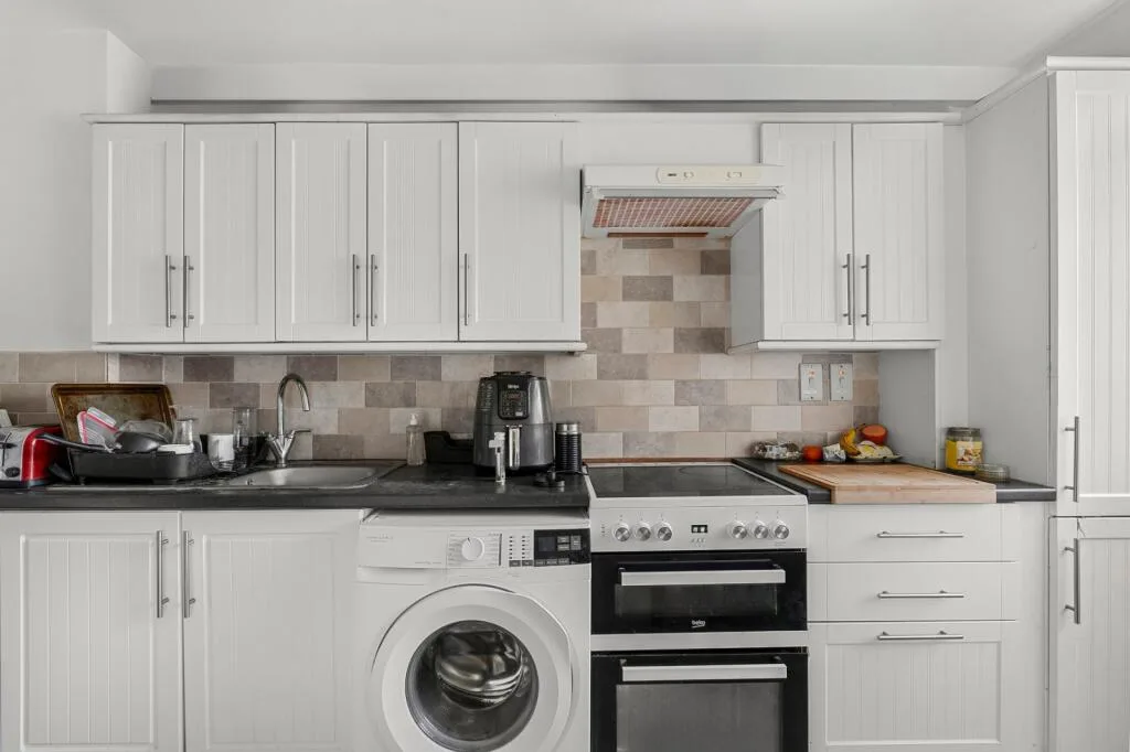 4 bedroom flat for rent