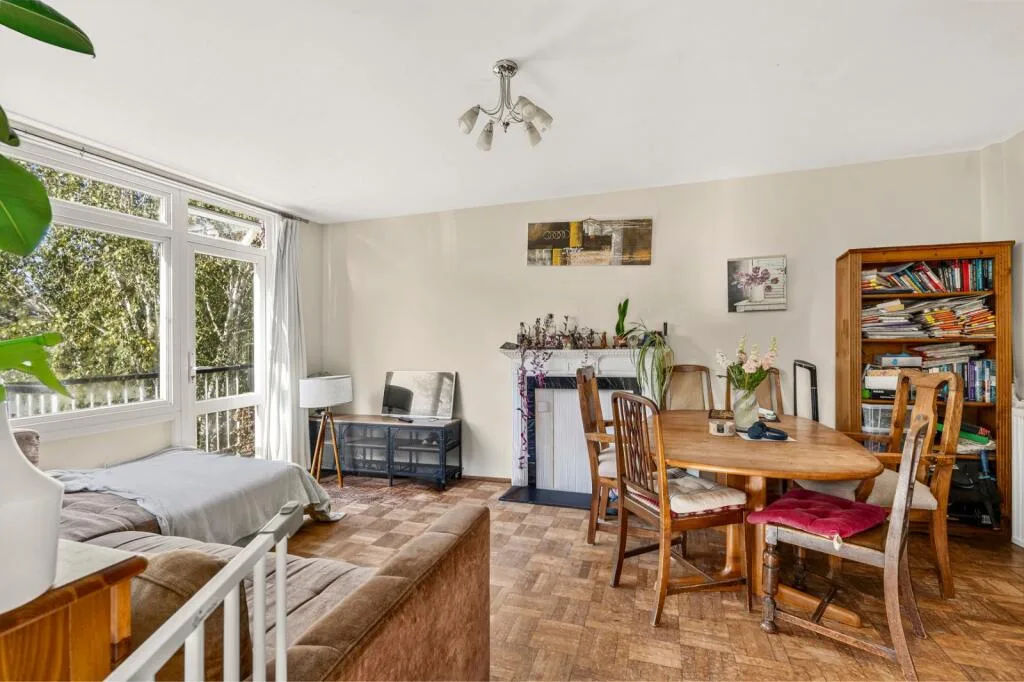 4 bedroom flat for rent