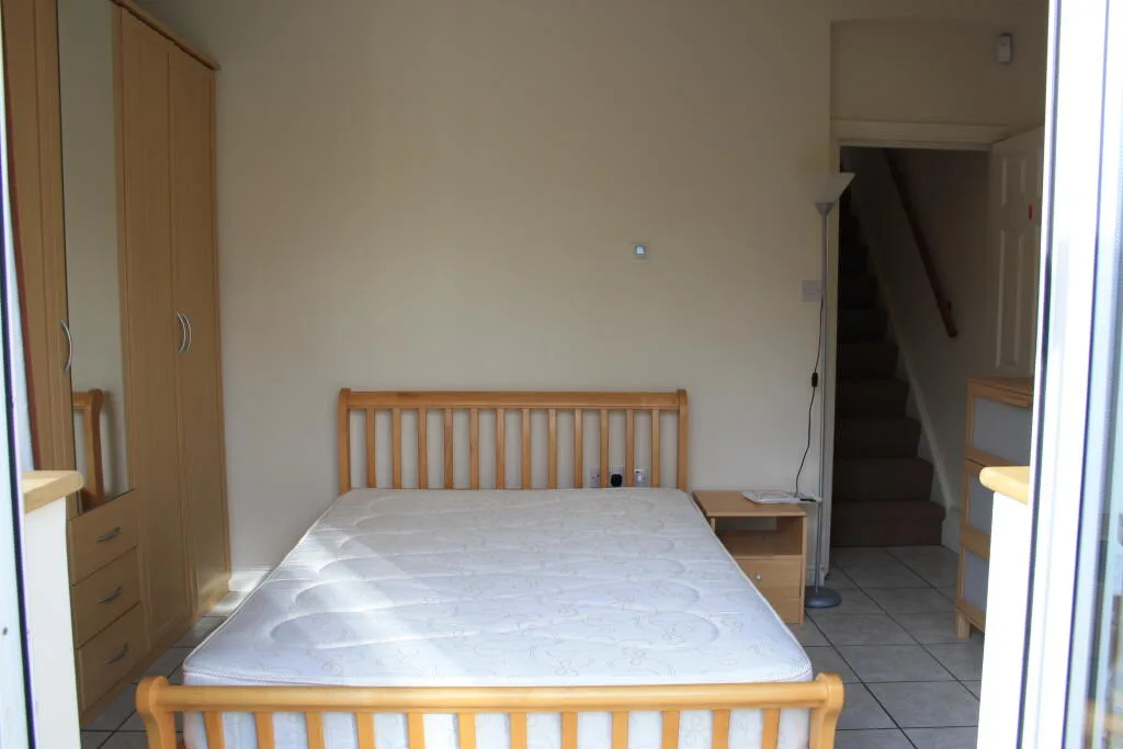 1 bedroom ground floor flat for rent