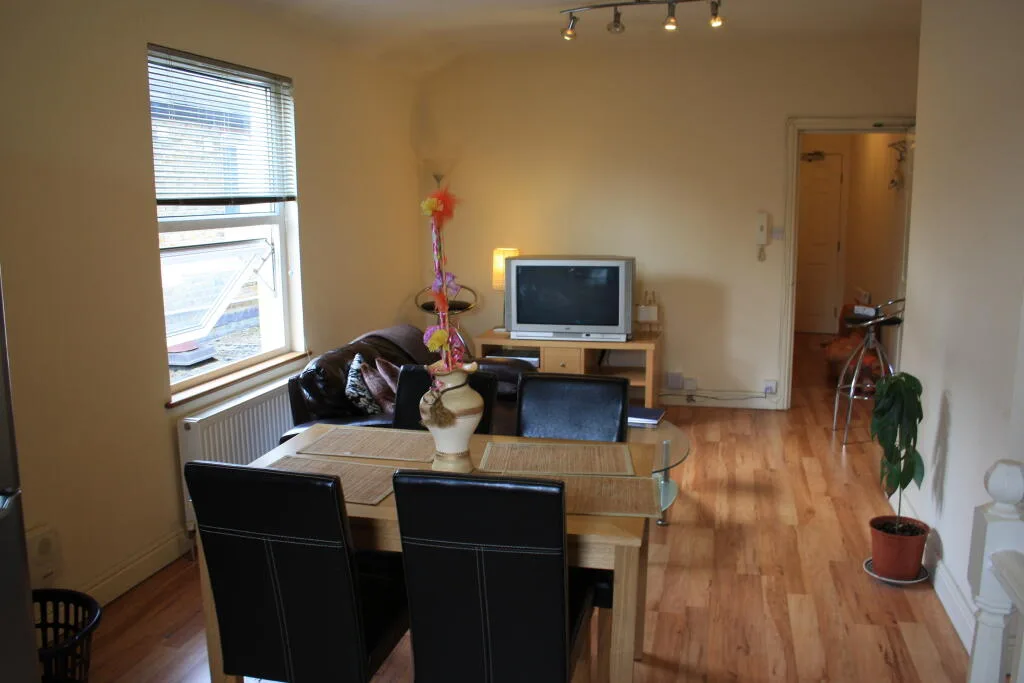 1 bedroom ground floor flat for rent