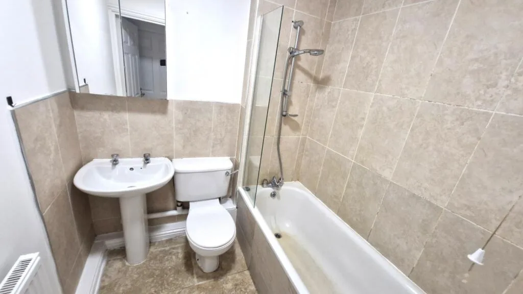 2 bedroom flat for rent
