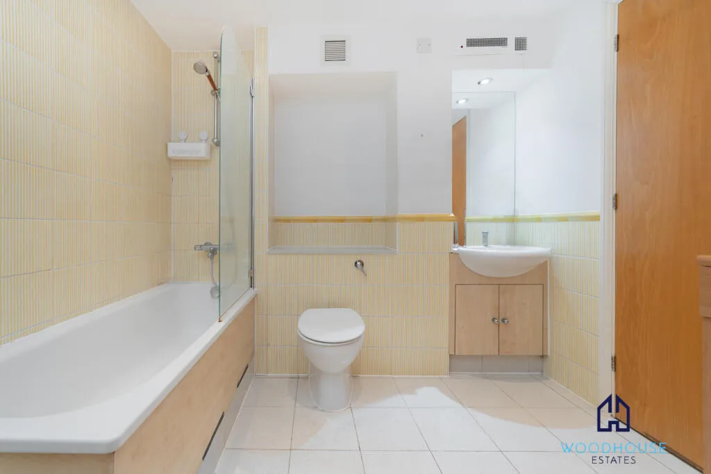 2 bedroom ground floor flat for rent