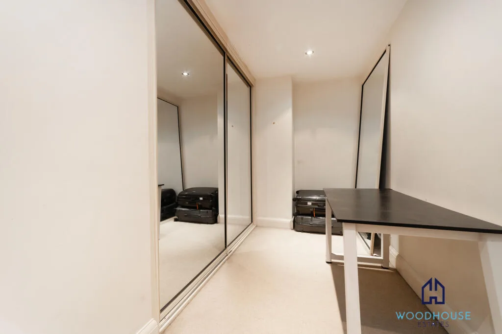 2 bedroom ground floor flat for rent