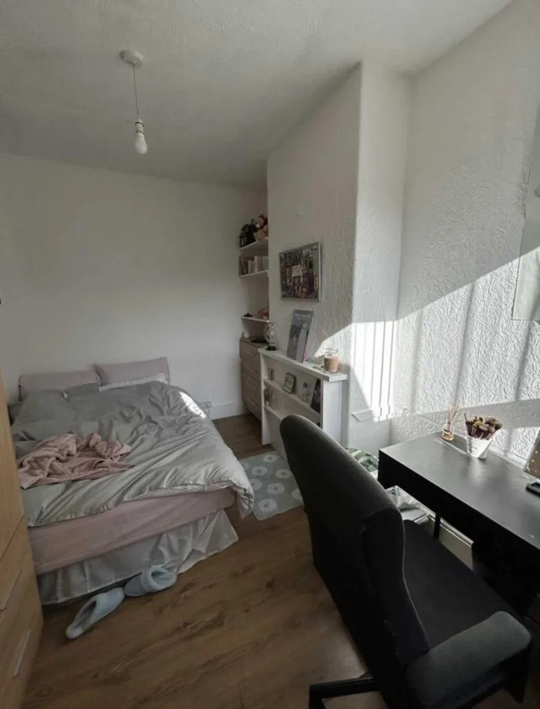 4 bedroom semi-detached house for rent