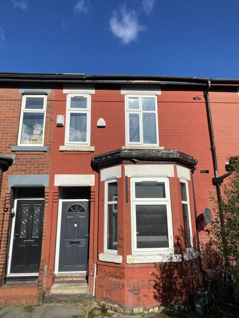6 bedroom terraced house for rent