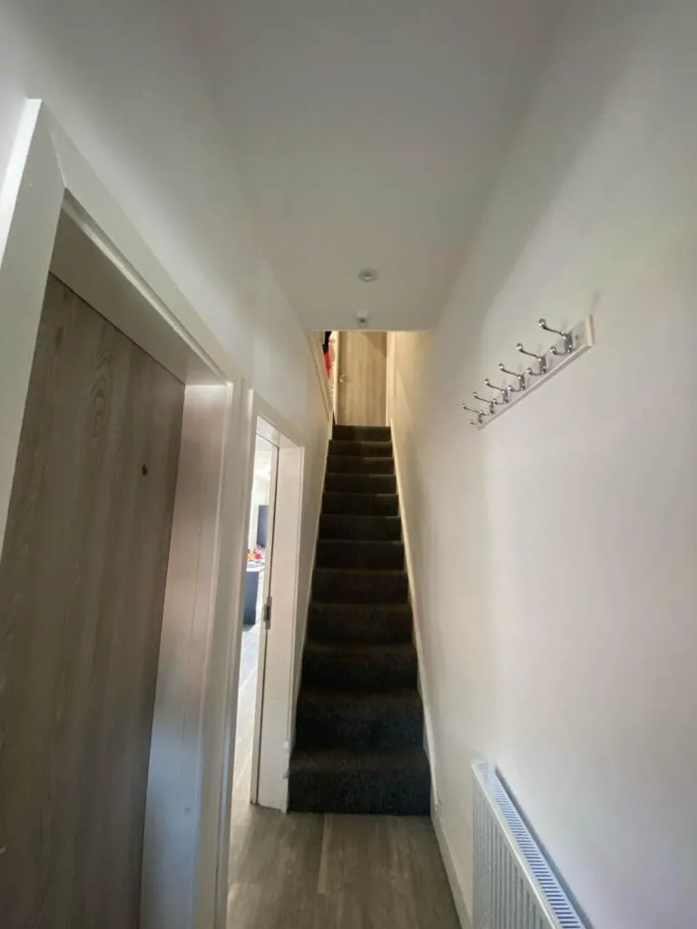 6 bedroom terraced house for rent