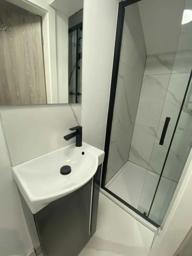 6 bedroom terraced house for rent
