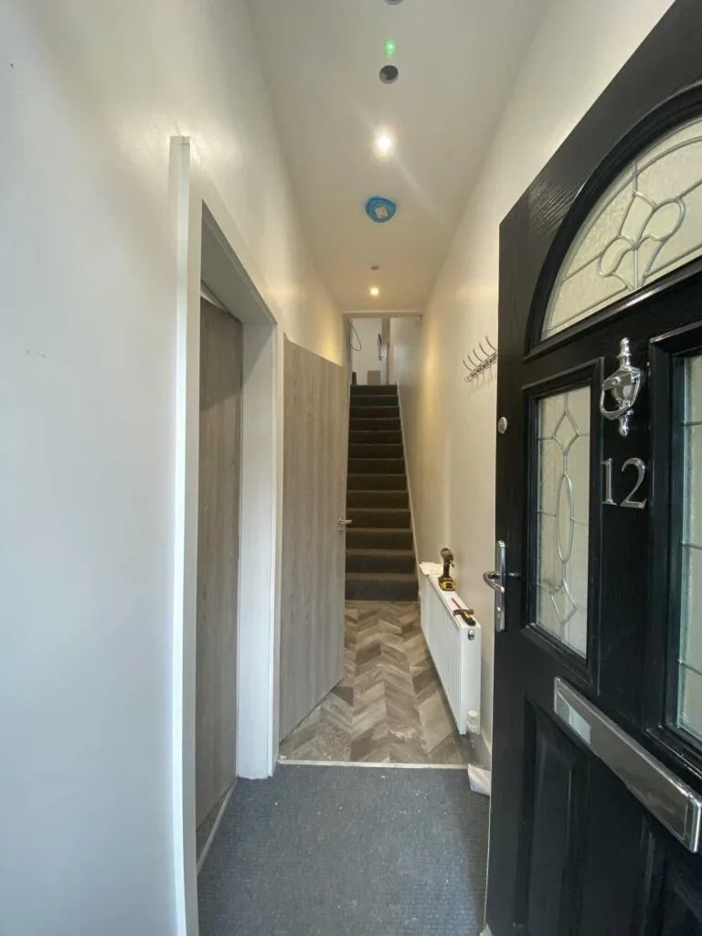 6 bedroom terraced house for rent