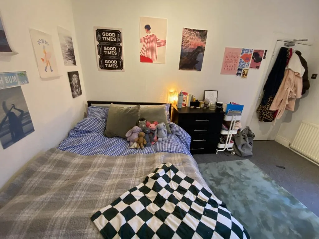 6 bedroom terraced house for rent