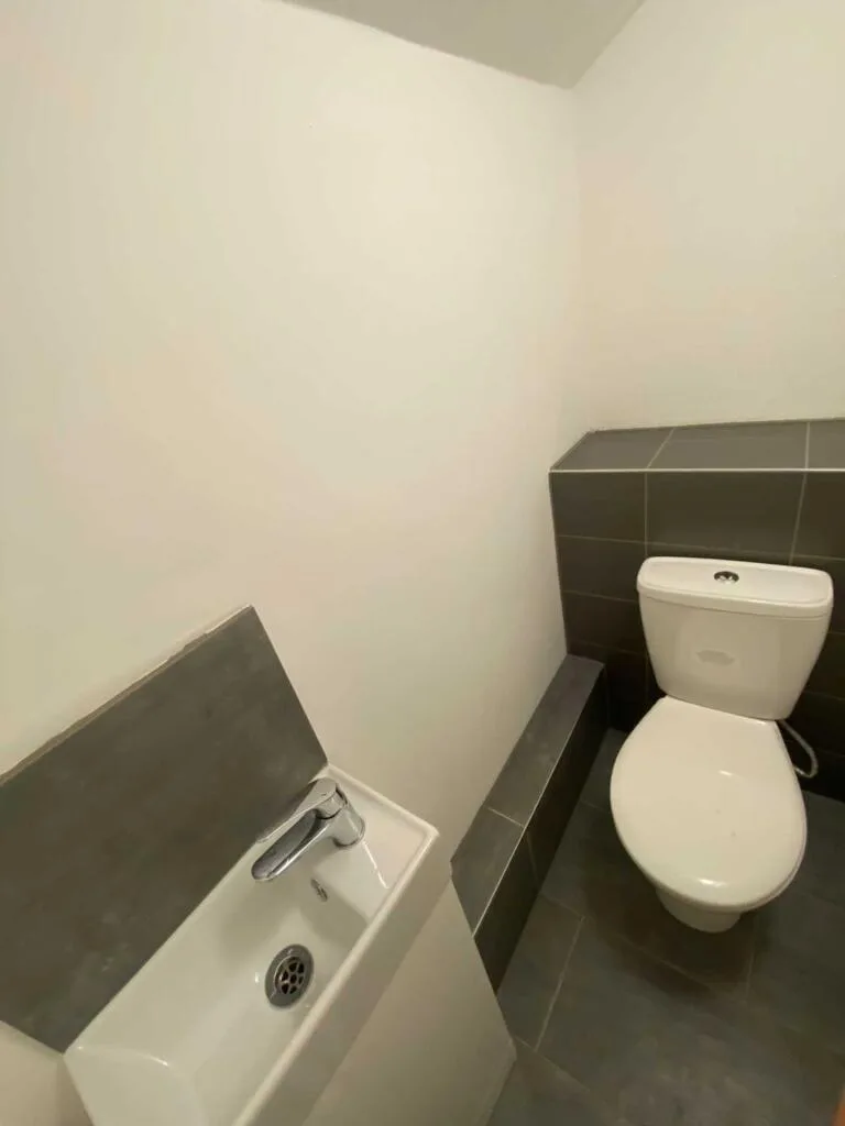 6 bedroom terraced house for rent