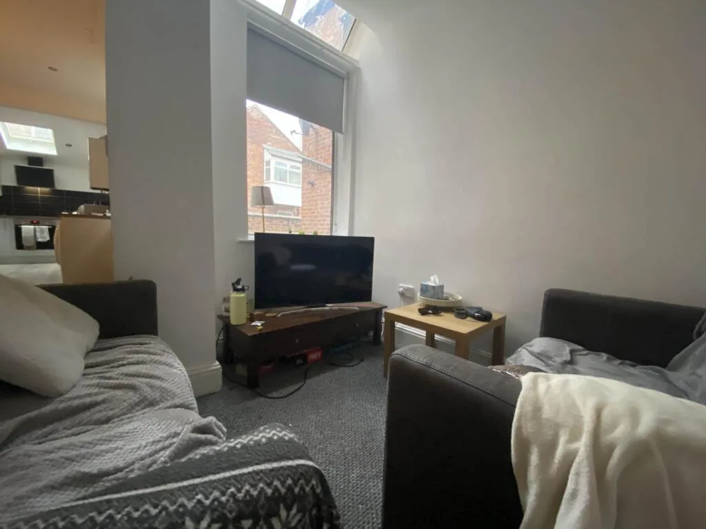 4 bedroom terraced house for rent