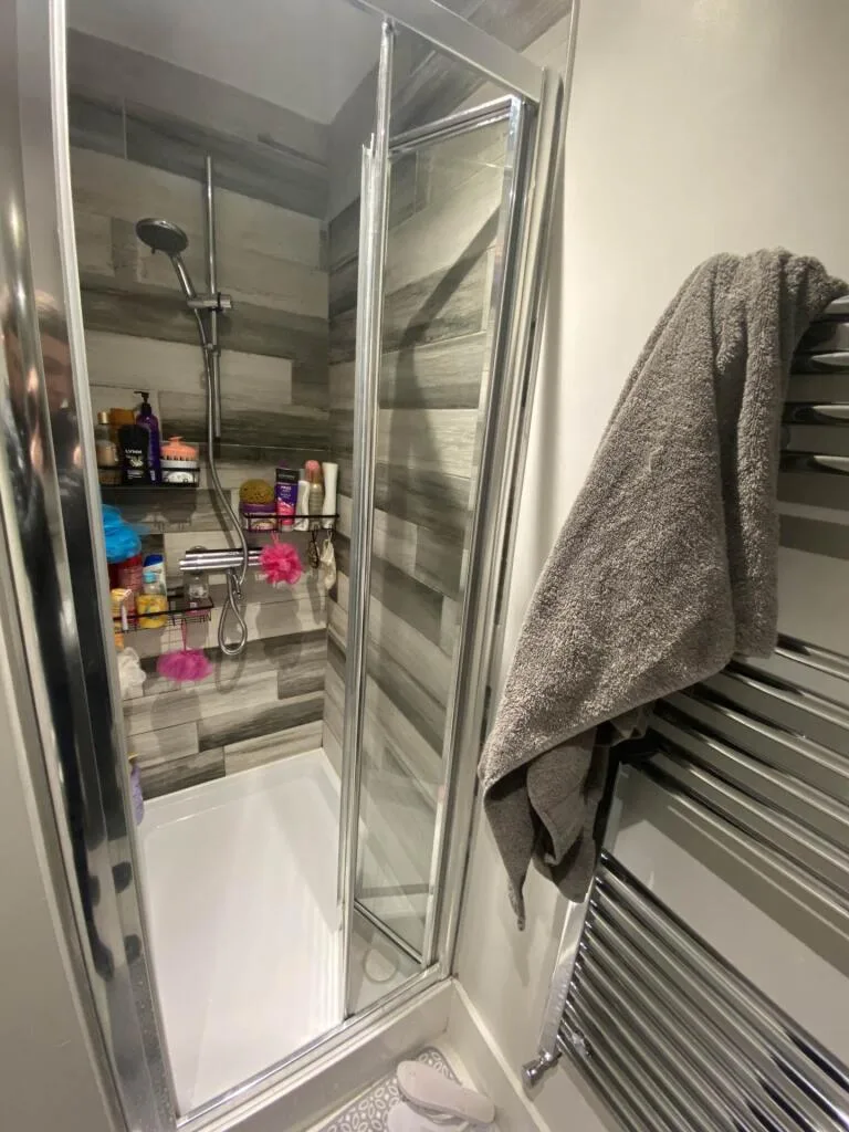 5 bedroom terraced house for rent