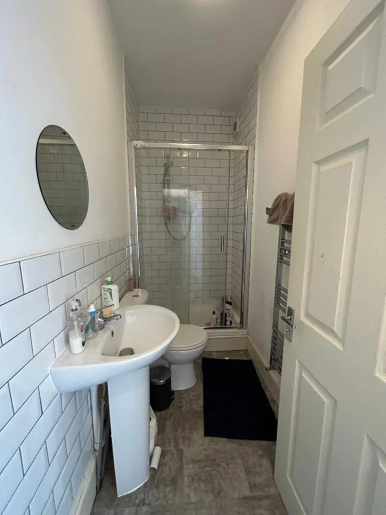 5 bedroom terraced house for rent