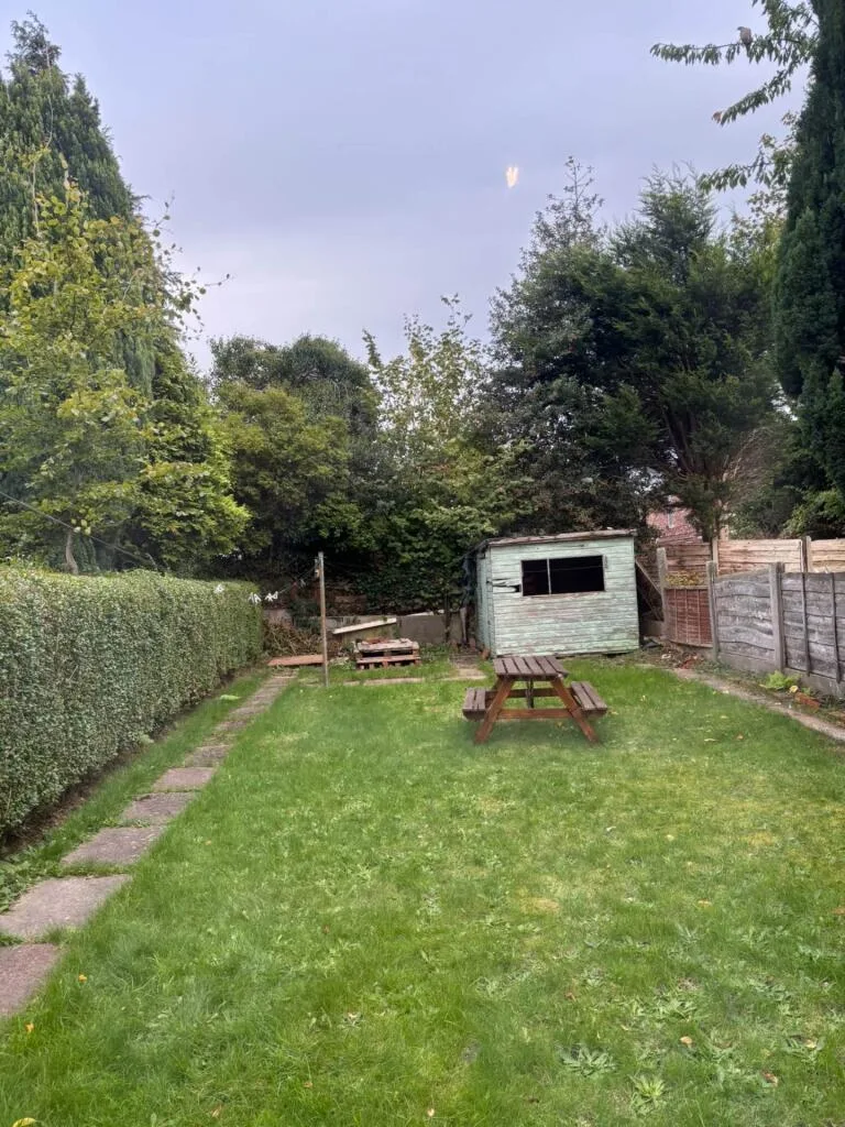 3 bedroom semi-detached house for rent