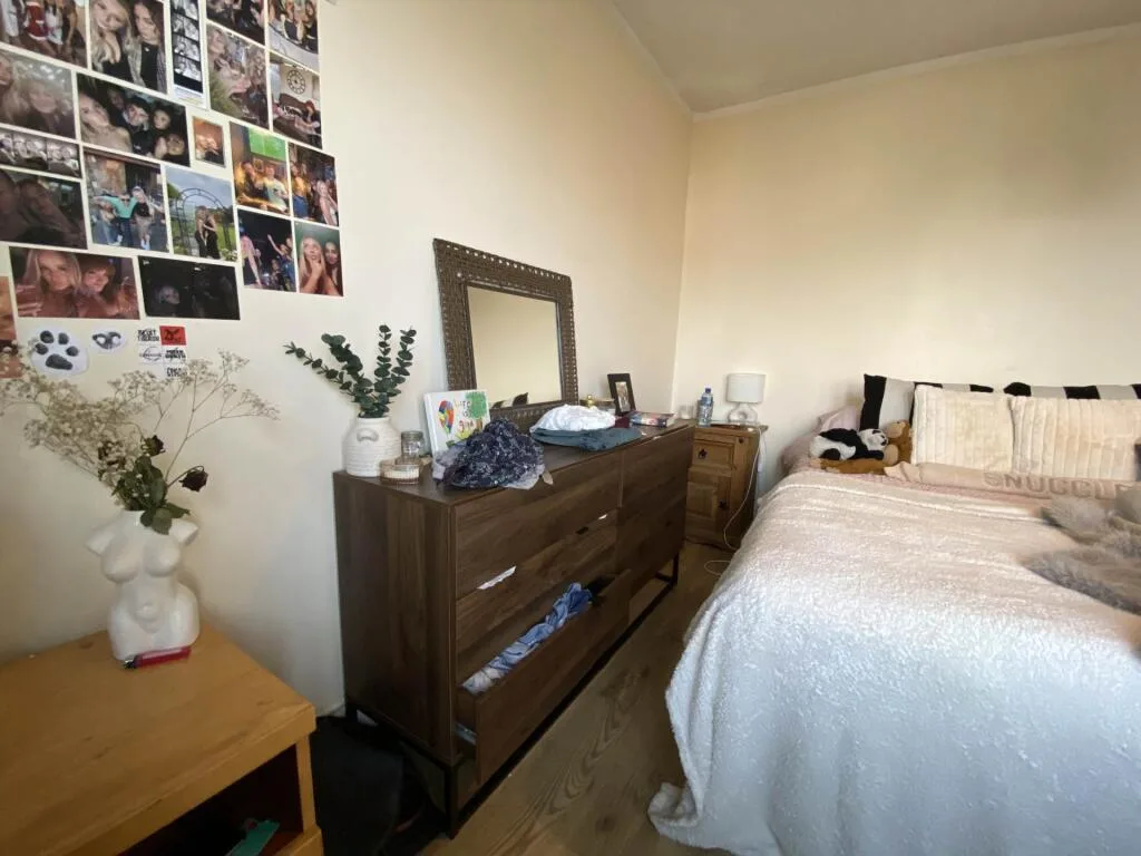 4 bedroom semi-detached house for rent