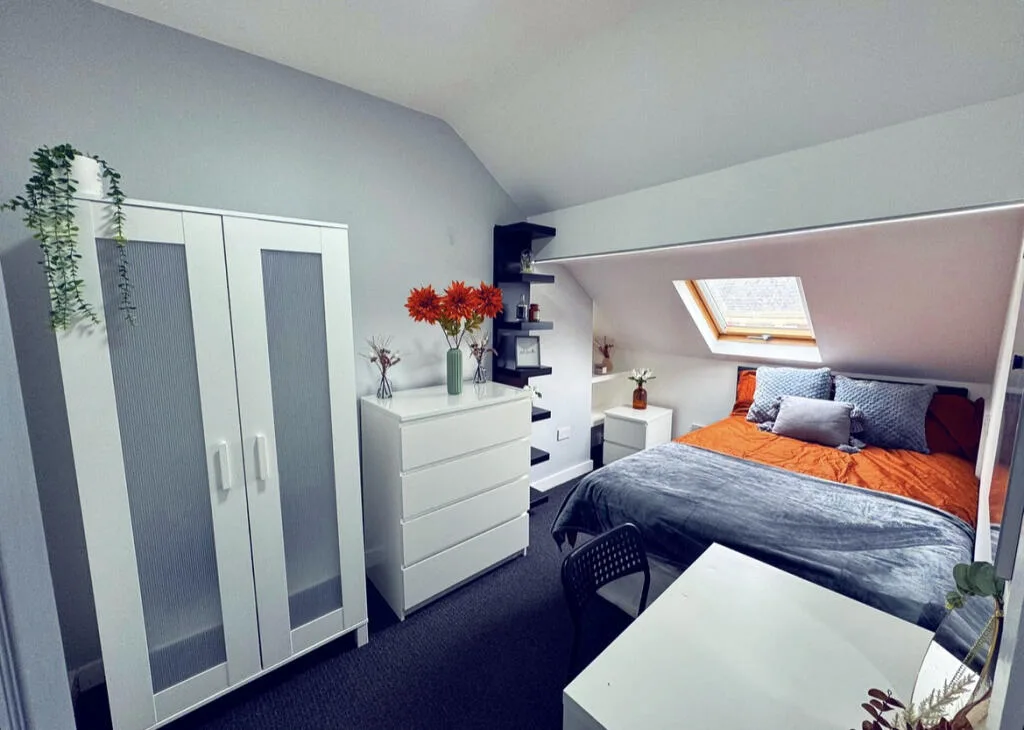 6 bedroom terraced house for rent