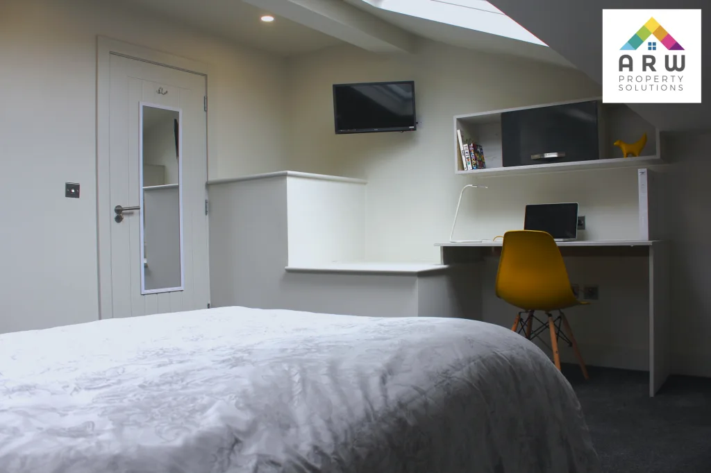 6 bedroom terraced house for rent