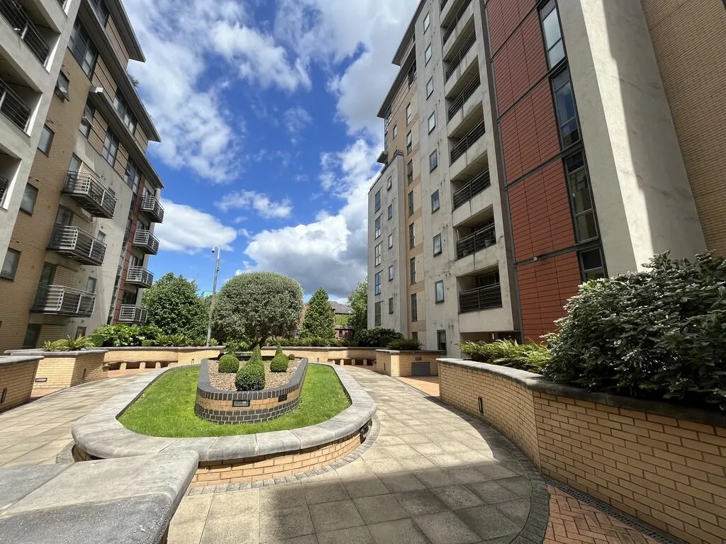 2 bedroom apartment for rent