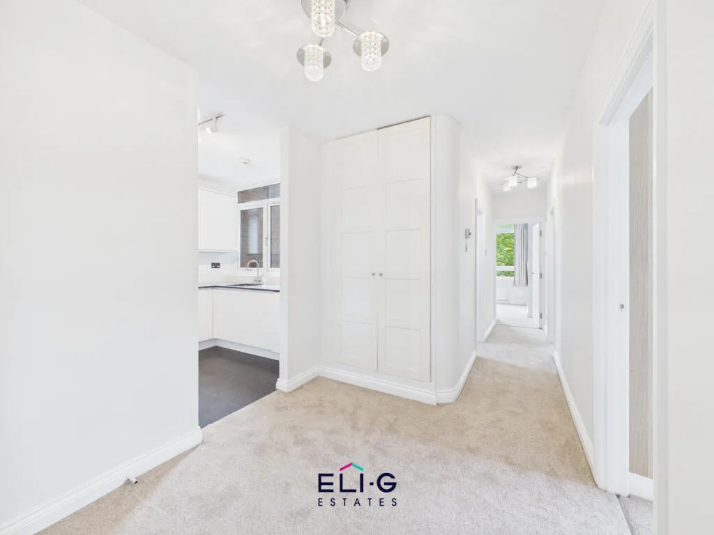 3 bedroom flat for rent