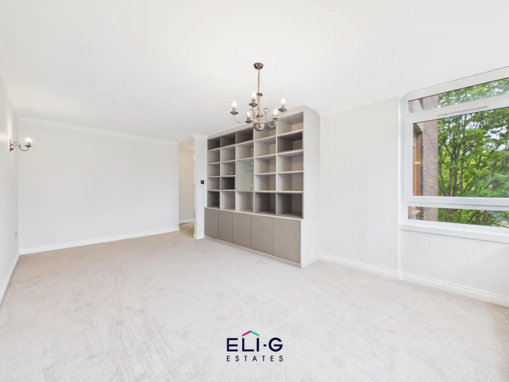 3 bedroom flat for rent