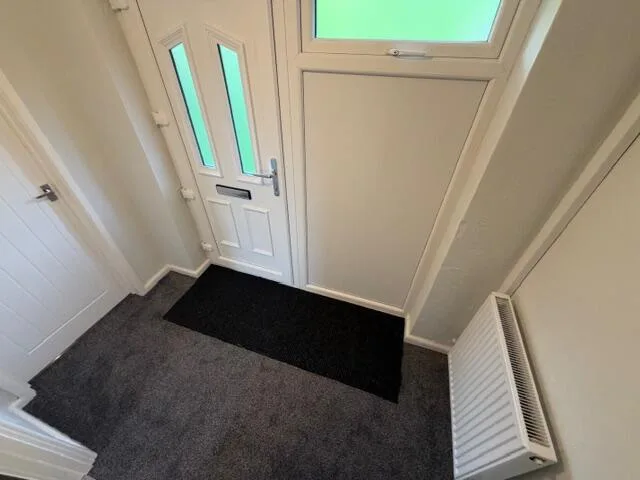 3 bedroom semi-detached house for rent