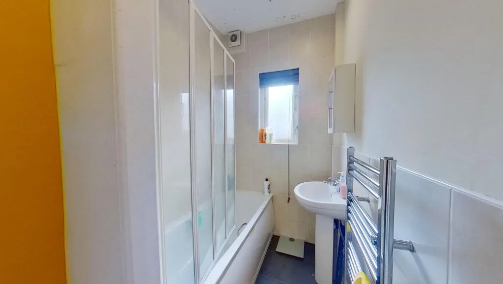 6 bedroom terraced house for rent
