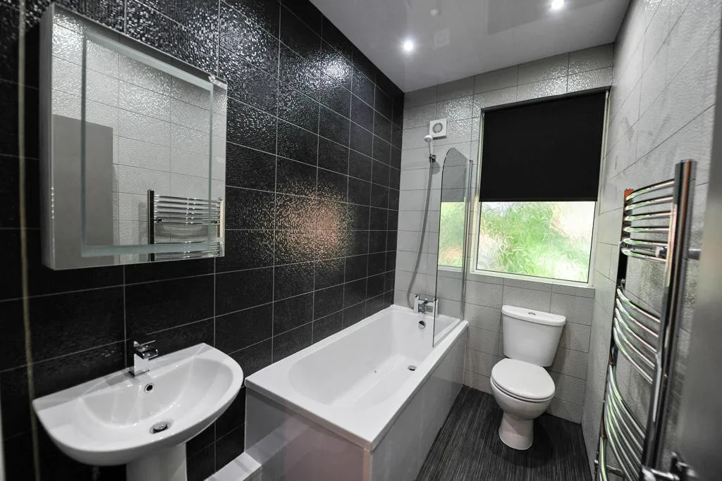 6 bedroom house for rent