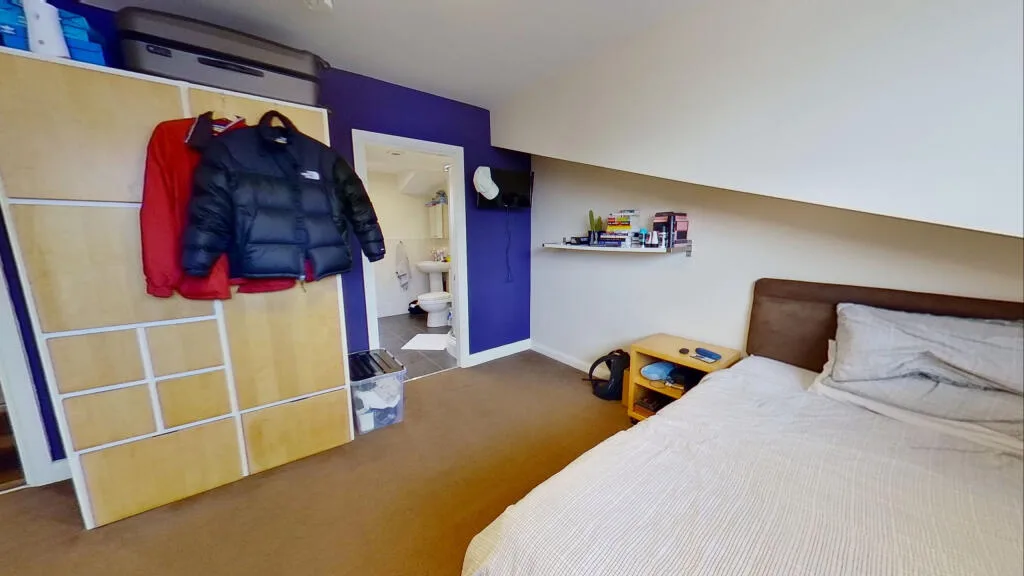 6 bedroom terraced house for rent