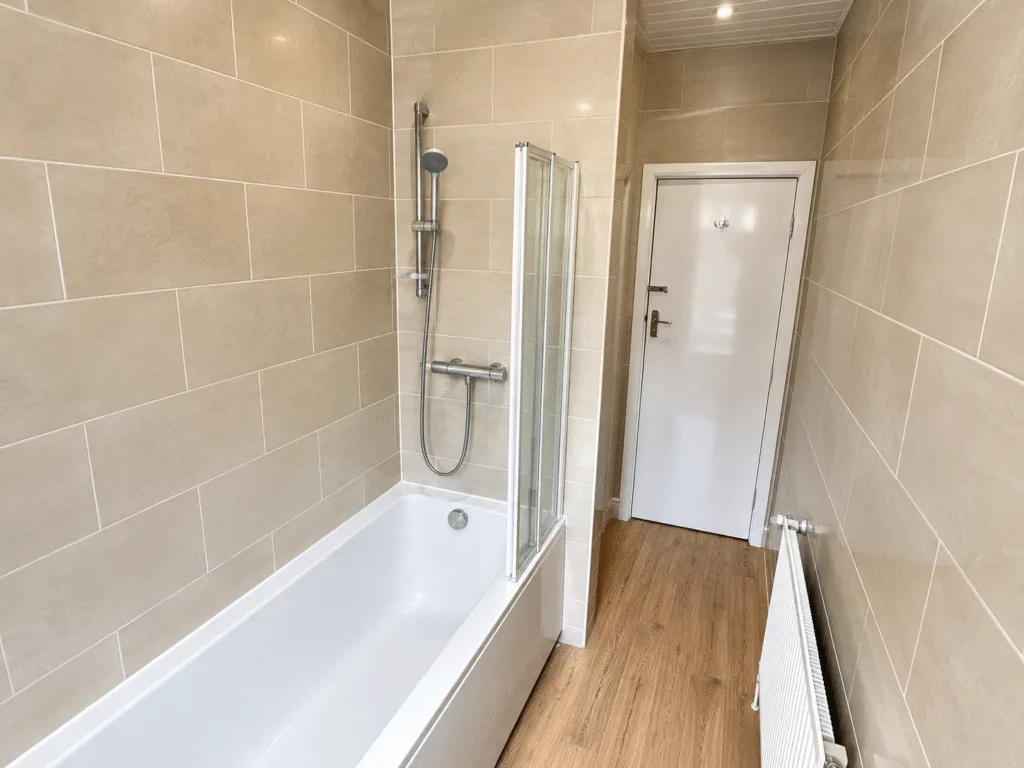 6 bedroom terraced house for rent