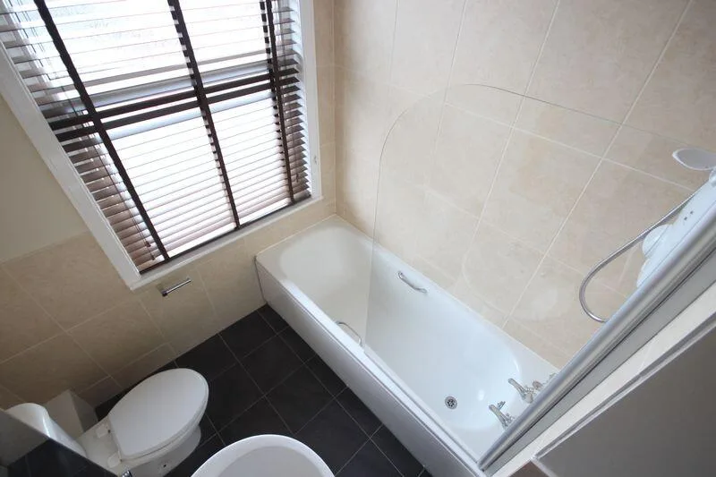 4 bedroom terraced house for rent