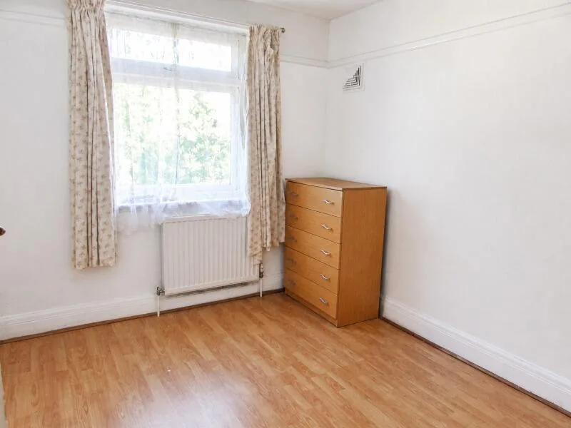 3 bedroom semi-detached house for rent