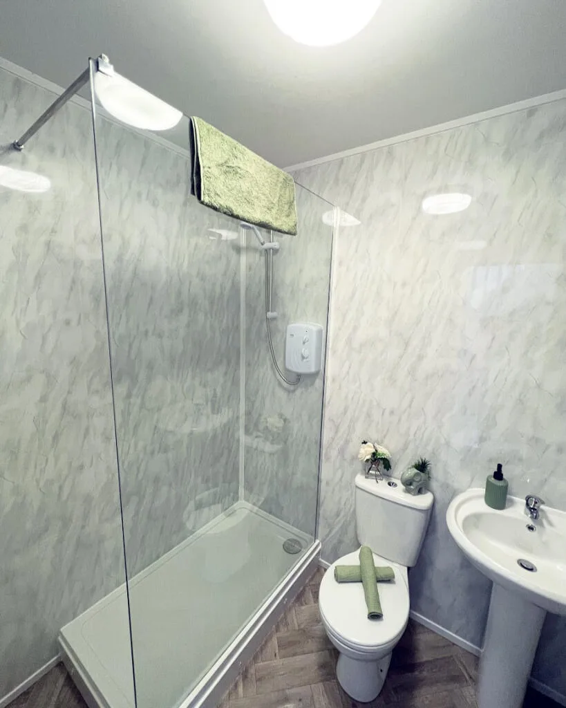 6 bedroom terraced house for rent