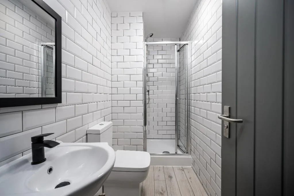 6 bedroom terraced house for rent