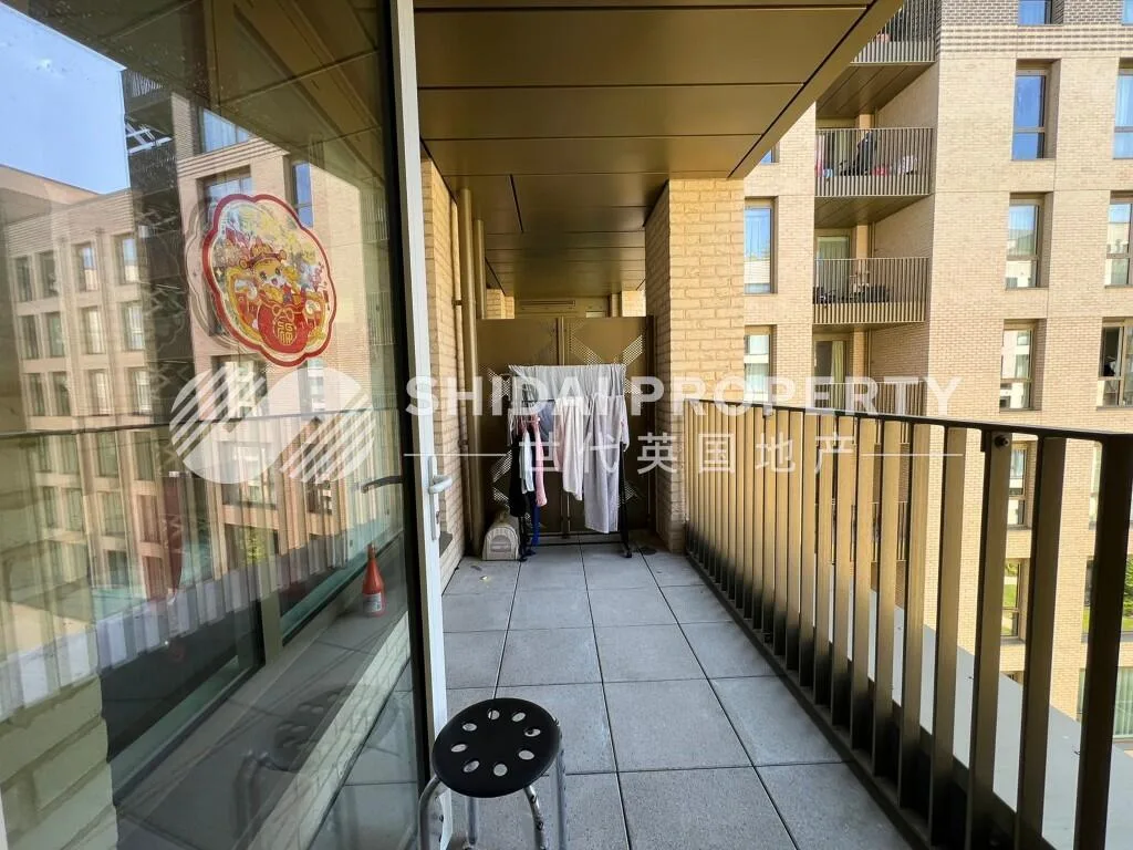 Studio flat for rent