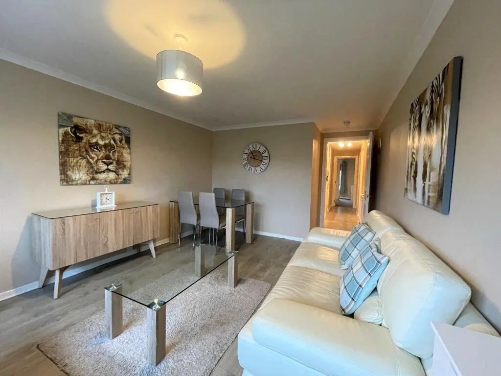 2 bedroom flat for rent