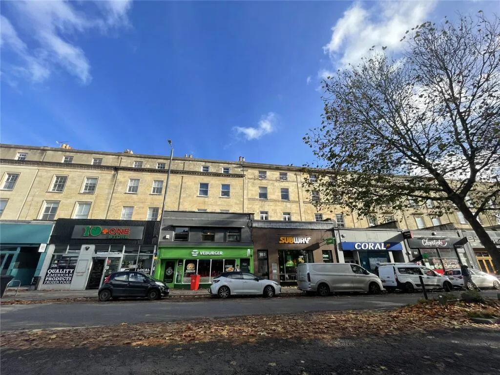 6 bedroom apartment for rent